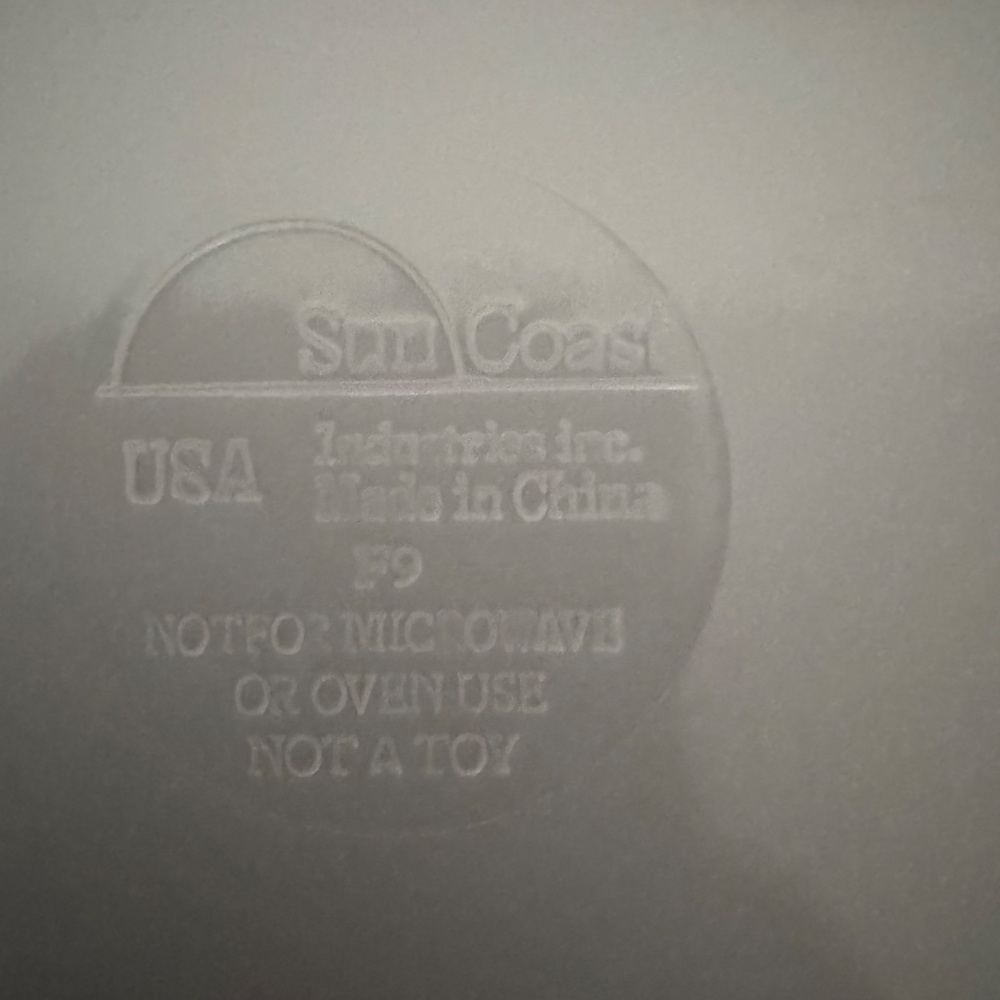 New 2003 Ronald McDonald’s 9 1/2” California Collectors Melamine Plate Vintage - Picture 2 of 2